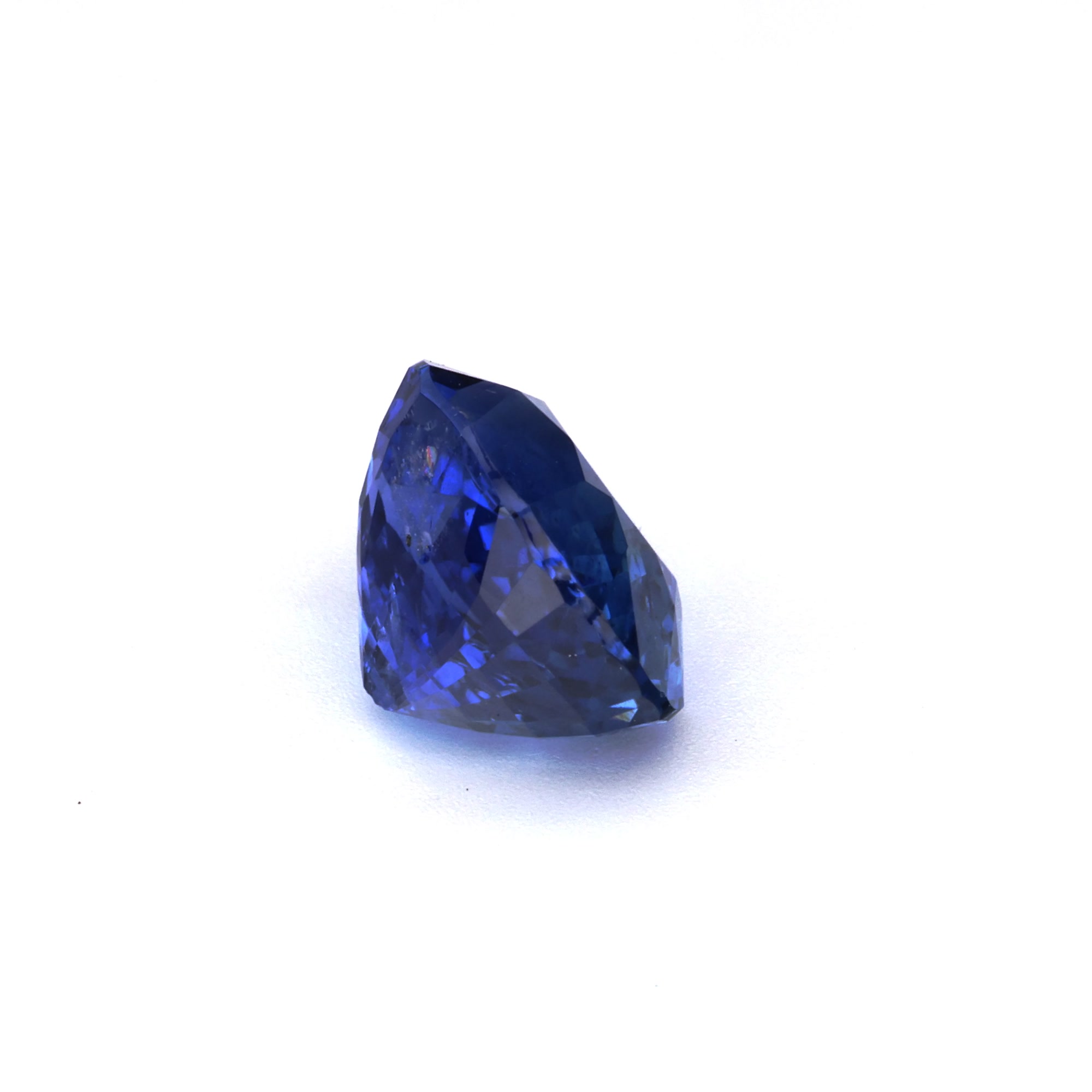 Exquisite Masterpiece: 4.38 Carat Natural Blue Sapphire - Image 8